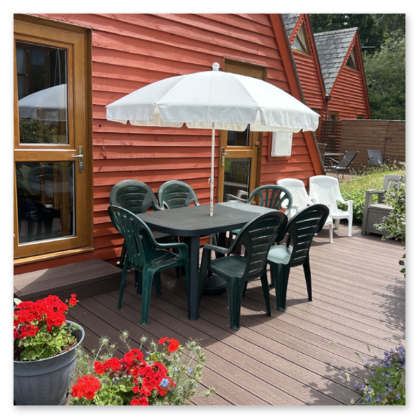 Rear sun deck